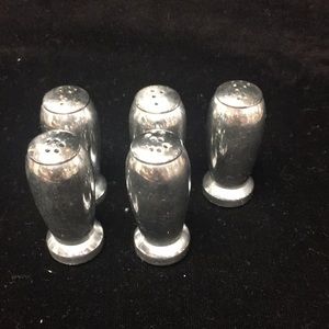 Silberton MCM bomb/bullet shaped salt+pepper shaker by Elmore Alhambra Californi